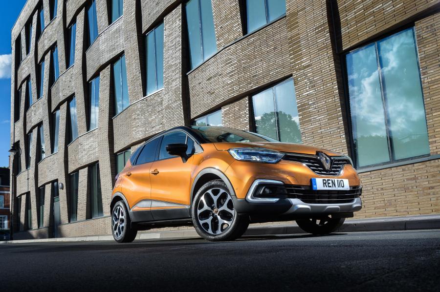  Renault Captur 2017 года  (UK) (фото 9 из 40)